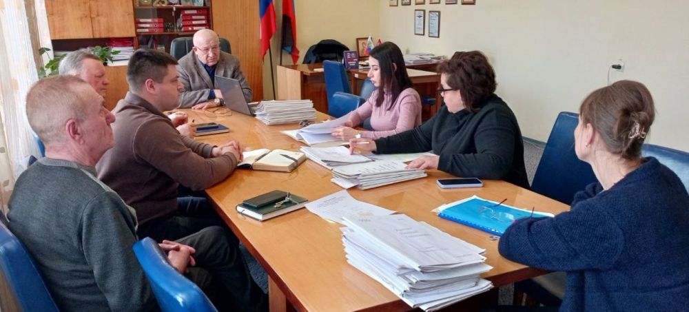 ������� ���������: �������, 4 �����, ������ ����������� ������������ ������ ����������� ���������������� ������ ������������� ���������� ������ ������ �������� ���� �������� ����� ��������� �������� �� ���������� ����� �...