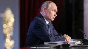Остановить мошенников, укравших у россиян 200 миллиардов, и пресечь нелегальную миграцию: Владимир Путин дал важные поручения МВД