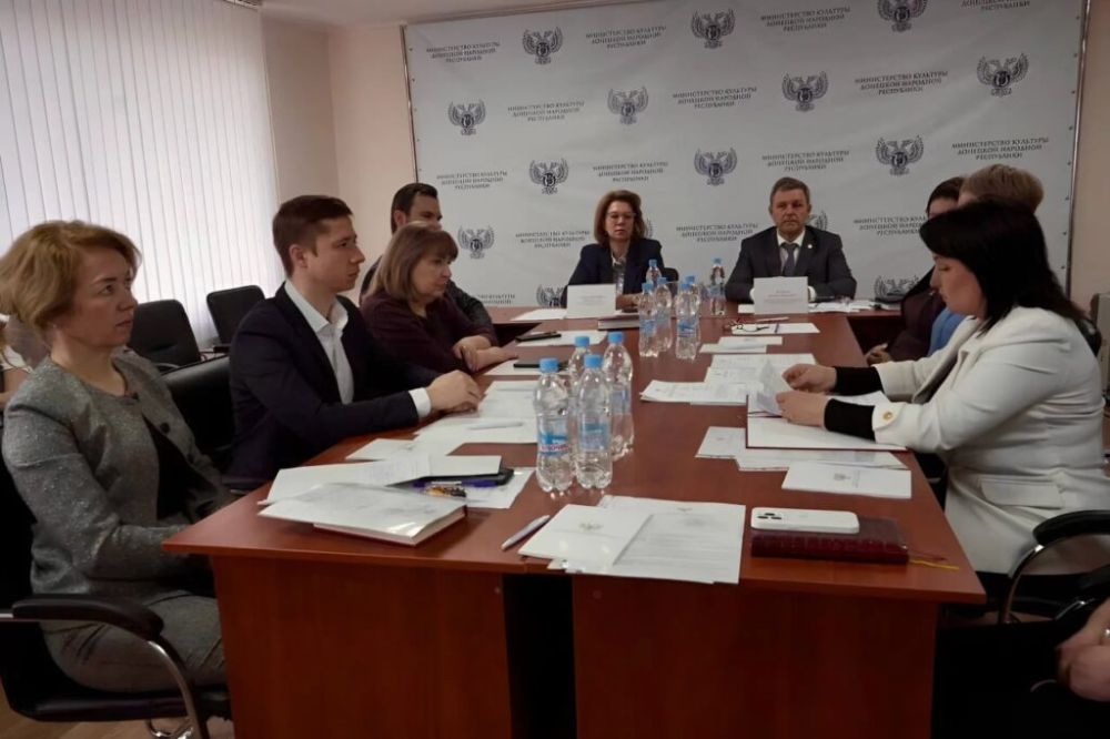 ����-������� ������ ���������� ������� ������� � �������� �������� ��������� ���