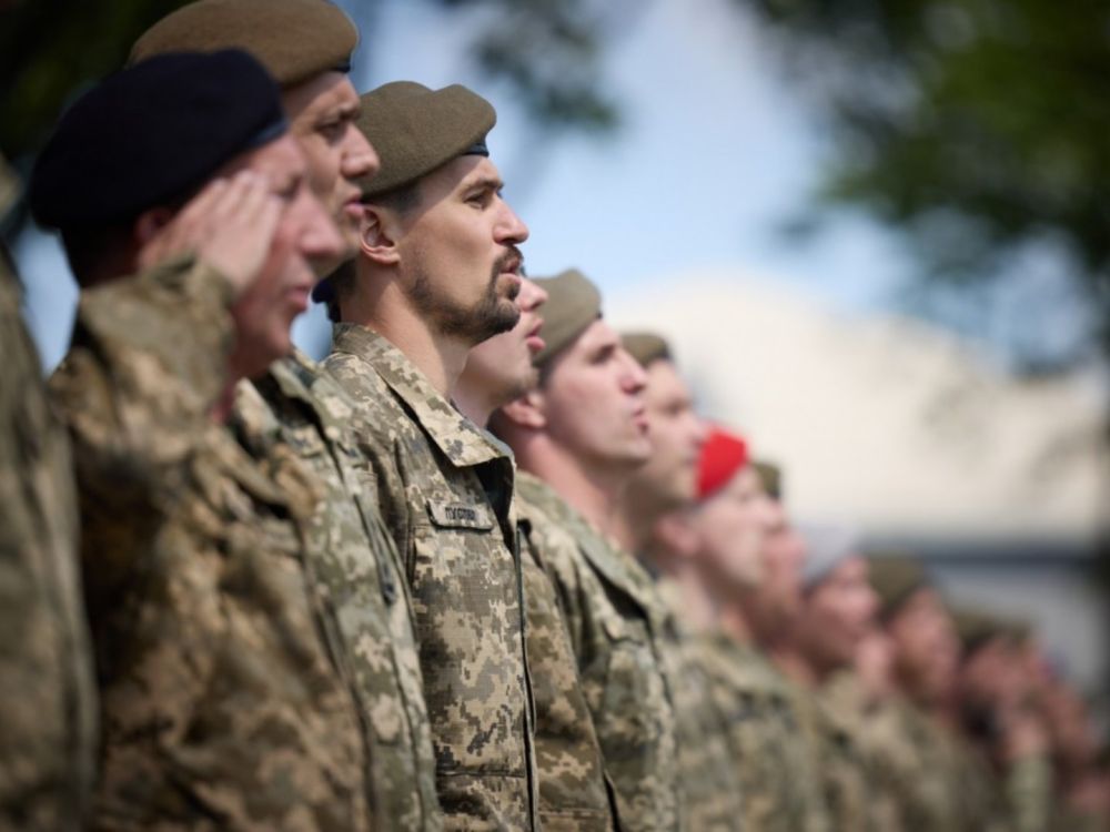 Немцев в военной форме заметили в Новогродовке