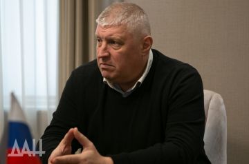 Макрон всегда делает громкие заявления, но они не находят поддержки — политолог