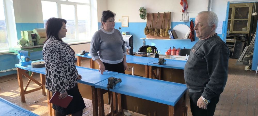 Состоялась встреча с трудовым коллективом Николаевской школы