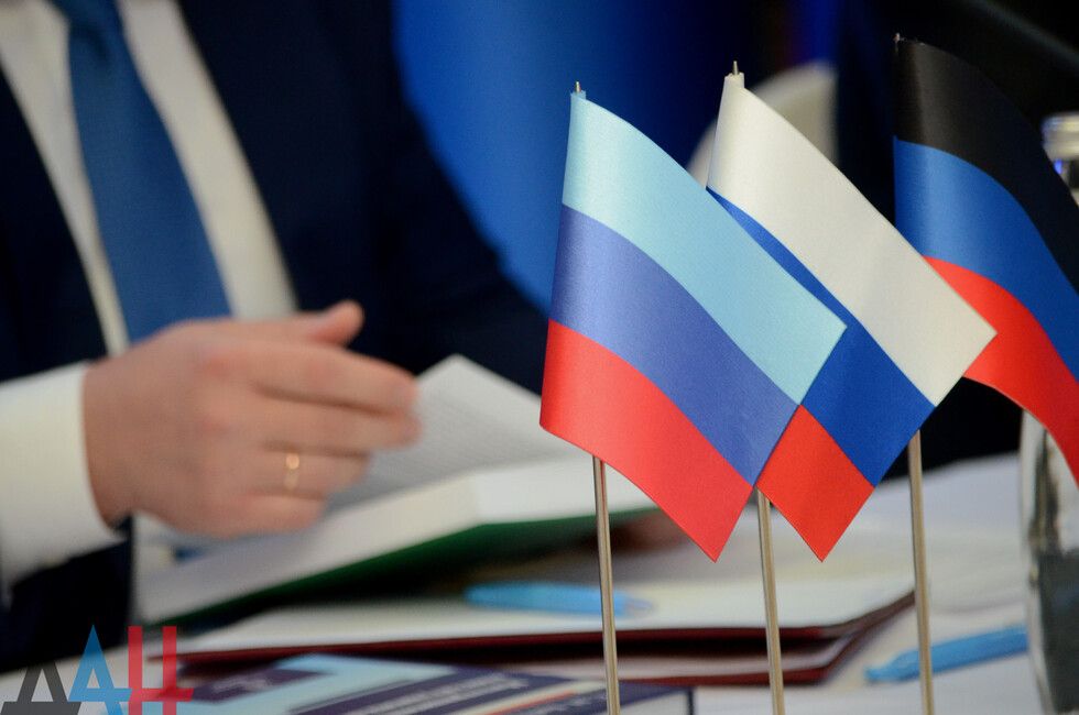 ДНР и ЛНР впервые присоединятся к российско-балканскому форуму в Москве
