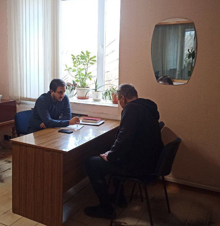 Замглавы Шахтерского муниципального округа ответил на вопросы жителей Ждановки