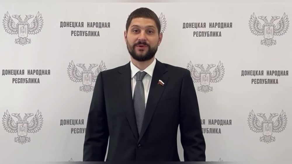 Александр Волошин: Дорогие наши прекрасные женщины!