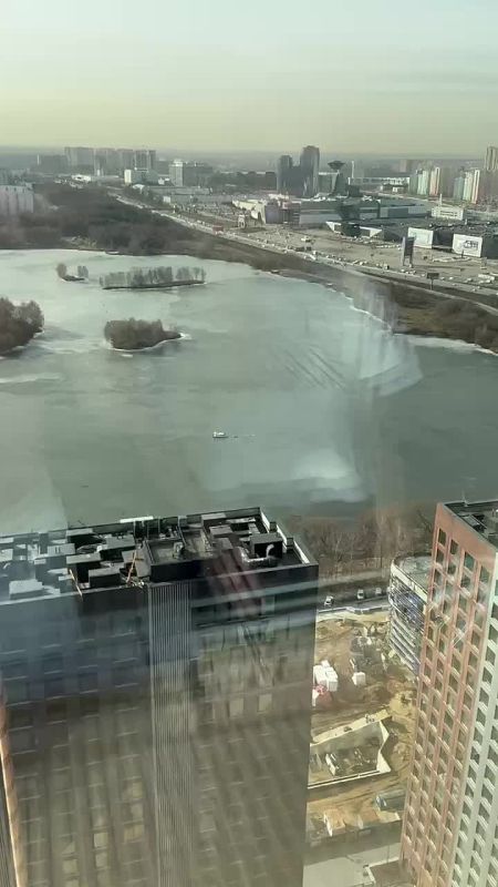 ������� ���������� ��� ��� � ������ ����������-��������� �������� �� City Bay
