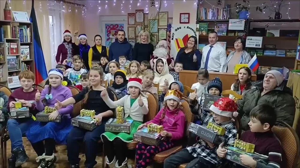 Александр Волошин: #гуманитарнаяпомощь. Помогать - просто! Радует, что к благородной миссии присоединяются не только неравнодушные граждане, но и целые компании. Одни из тех, кто оказывает поддержку детям Донбасса в...