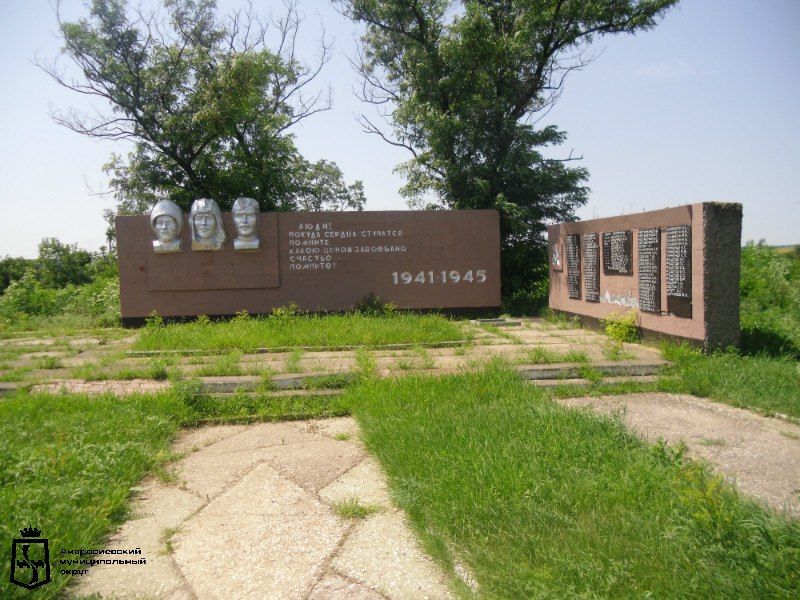 Игорь Лызов: Продолжаем рубрику «Памятники Великой Отечественной войны»