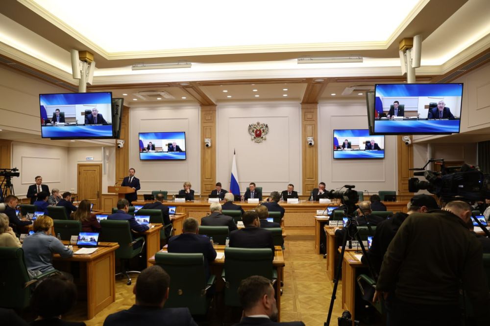 В Совете Федерации прошли парламентские слушания на тему «Вопросы повышения эффективности управления многоквартирными домами: основные подходы и предложения»