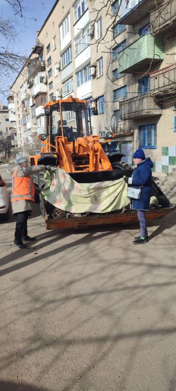 В Комсомольском продолжают благоустраивать город