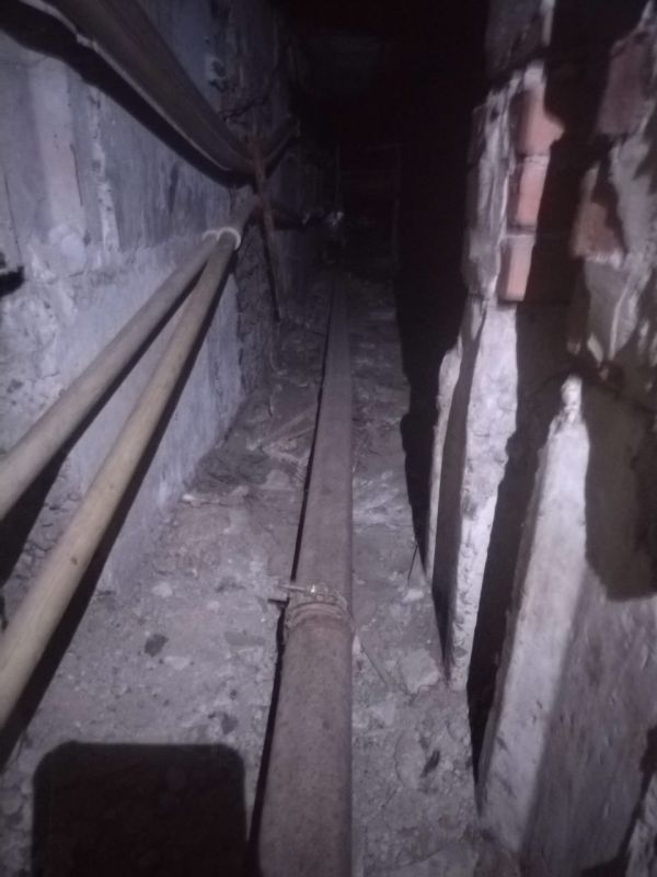 Аварийщики Магадана планируют заменить инженерные сети в одном из домов Ждановки