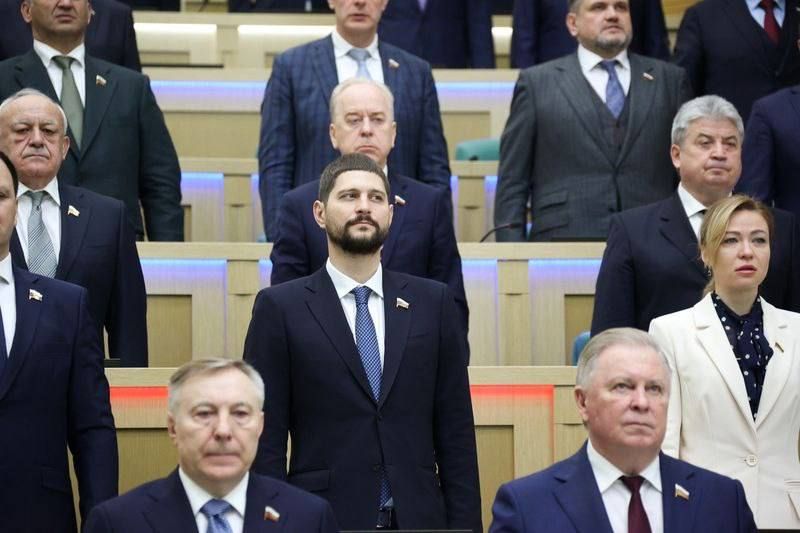 Александр Волошин: На очередном пленарном заседании Совета Федерации обсудили ключевые вопросы экономической, социальной и международной повестки