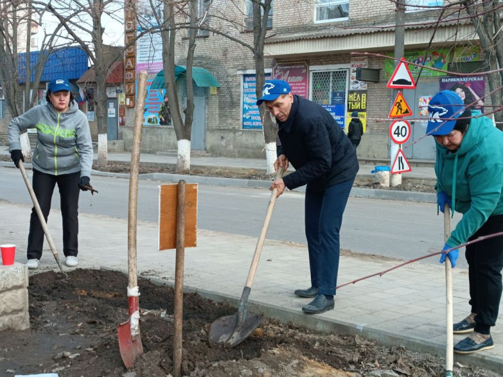 Игорь Лызов: Амвросиевский муниципальный округ присоединился к общереспубликанскому субботнику