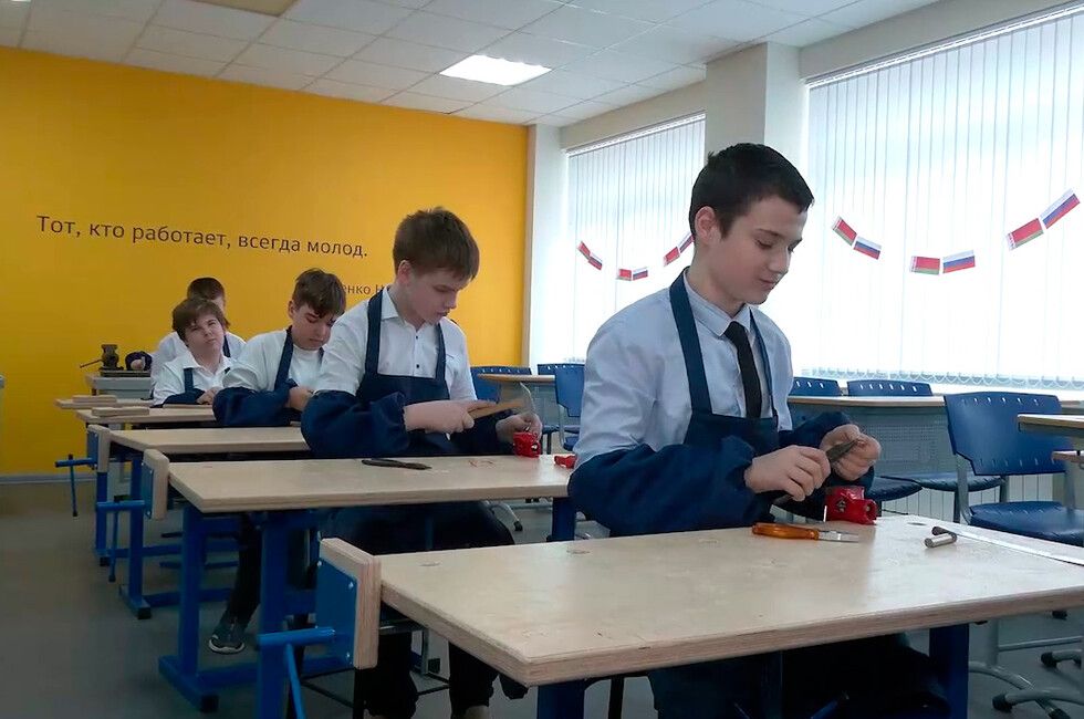 ����������� �������� ����� ����������� � �������� ����� ����� �����