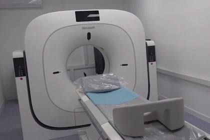 Пушилин проверил работу нового компьютерного томографа в Харцызске ДНР
