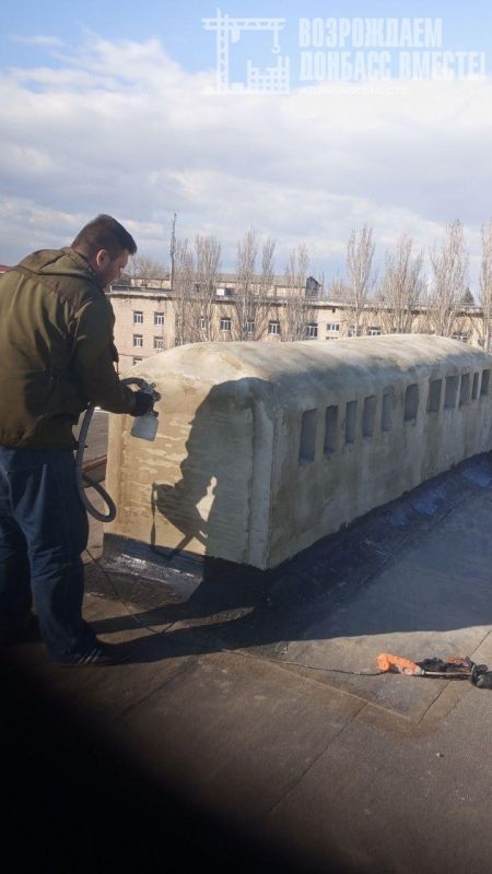 Игорь Лызов: Восстановительные работы в г. Амвросиевка продолжают специалисты из ЕАО