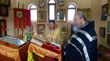 В ЛИУ-9 состоялось богослужение для осужденных