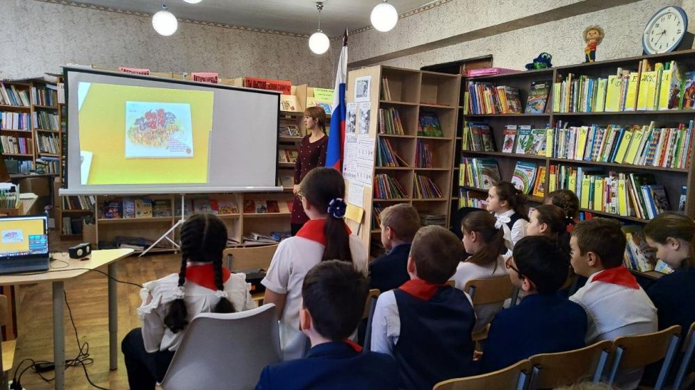 Школьники Ждановки познакомились с творчеством поэтов из Магадана