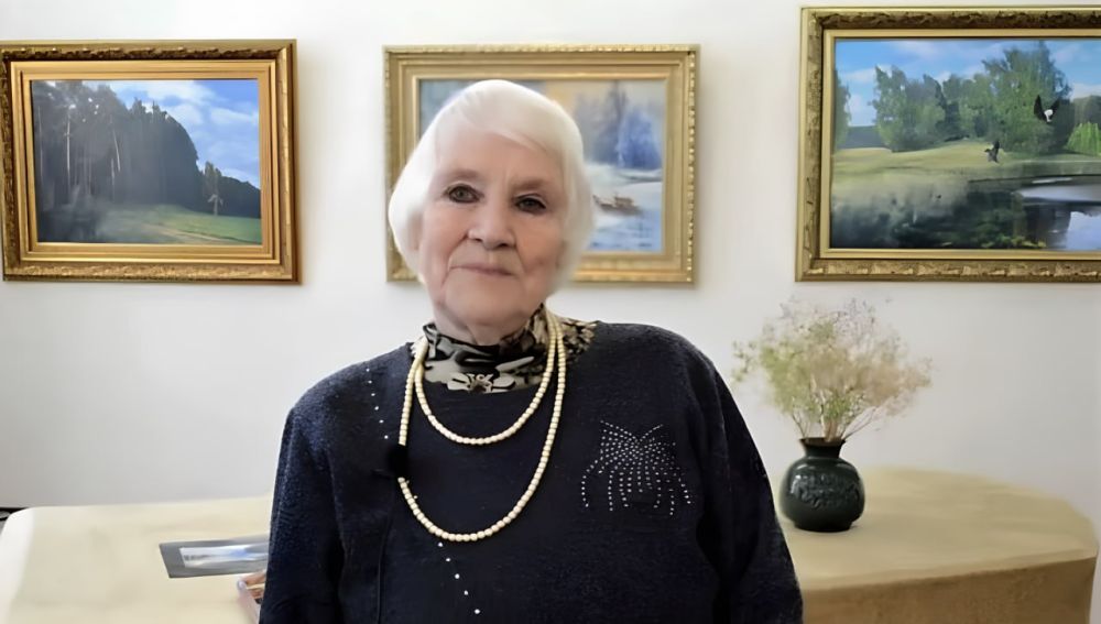 Александр Волошин: #ГероиДонбасса. Хранительница культуры Донбасса В преддверии Дня работника культуры мы чествуем людей, посвятивших свою жизнь искусству. Один из таких выдающихся людей — Майя Борисовна Калиниченко, которая...