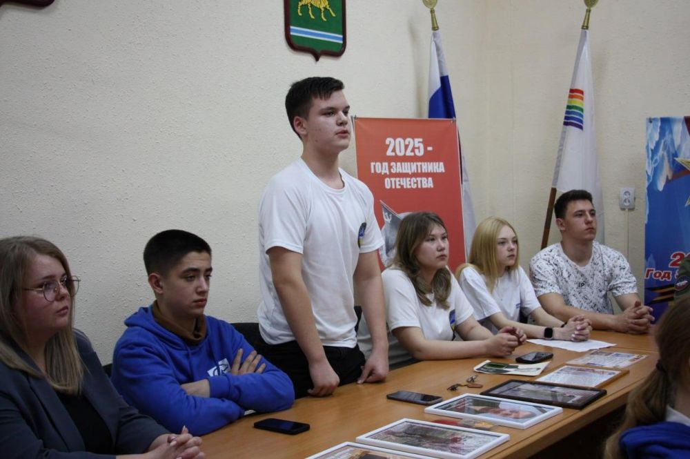 Игорь Лызов: Ребята из Амурзета (ЕАО) и Амвросиевки встретились благодаря телемосту