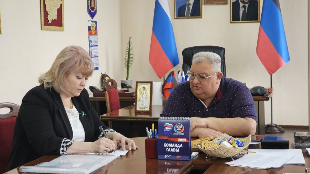 Игорь Мартынов: Сегодня состоялась важная рабочая встреча с заместителем Председателя Правительства Донецкой Народной Республики - руководителем Представительства Донецкой Народной Республики в городе Москве Ольгой Макеевой...