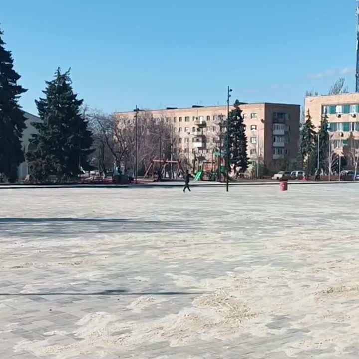 Игорь Лызов: Благодаря Амурской области в Амвросиевке преображается площадь