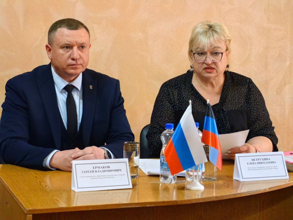 Сергей Ермаков: 28 марта в ходе заседания, транслируемого на официальных платформах представил отчет о результатах работы и работы администрации округа за 2024 год