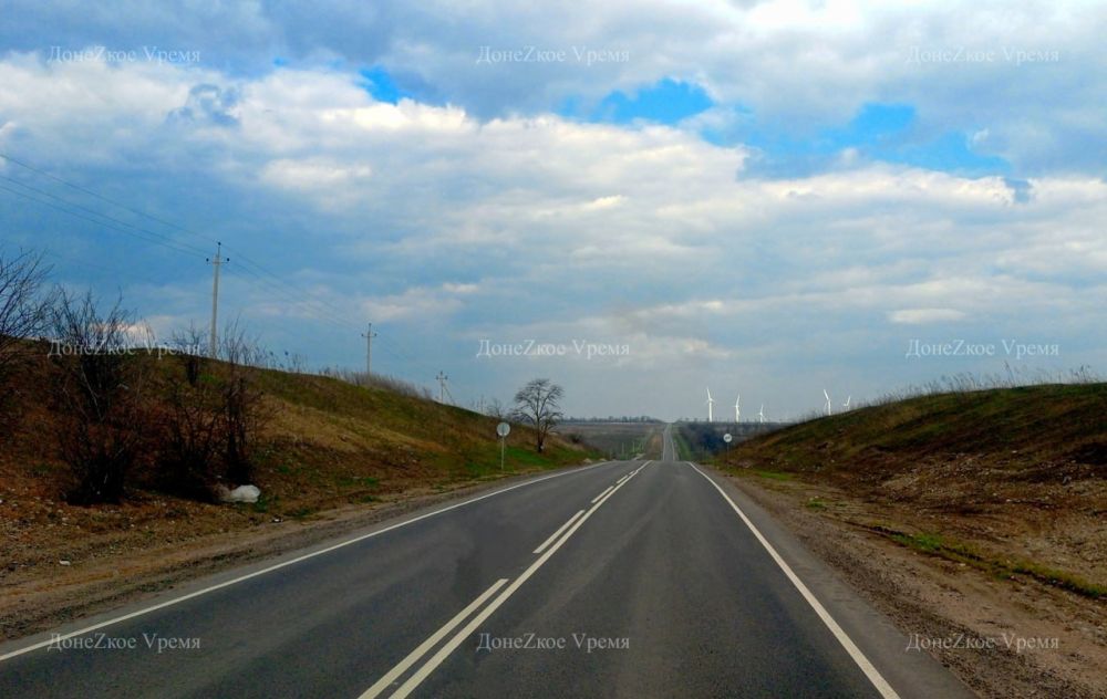 Миллионы киловатт: на юге ДНР запустят еще восемь ветрогенераторов