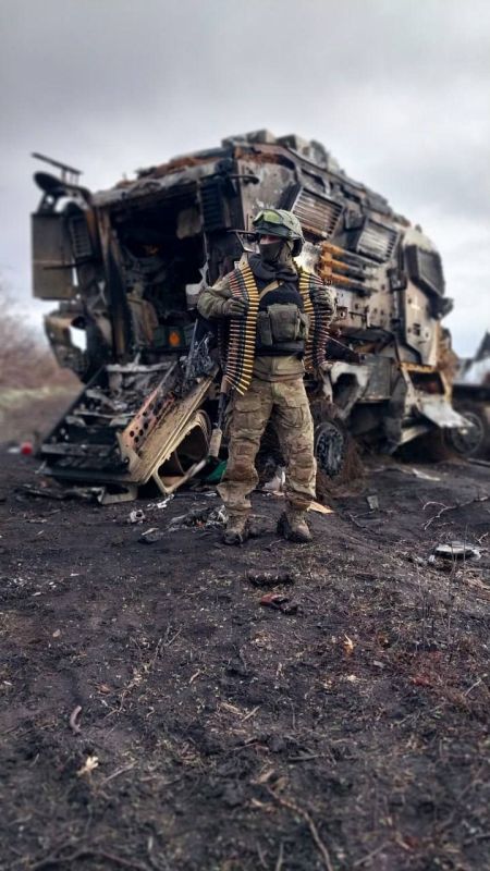 ������ �������: ������������ ������ FPV-����� ������� ����� ���������� MRAP M1224 International MaxxPro ������������� ������������ � ������ �.�. ����������� ������, ���