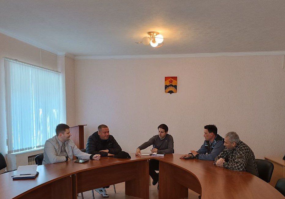В Ждановке обсудили жилищно-коммунальные вопросы