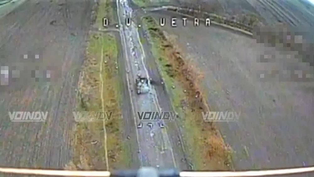 14 бригада спецназа подожгла и оьправила в ангар украинский танк на Кураховском направлении