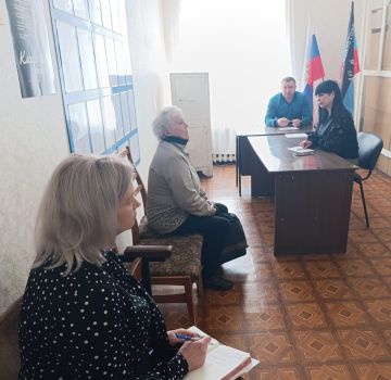 Глава Снежного обсудил вопросы водоснабжения