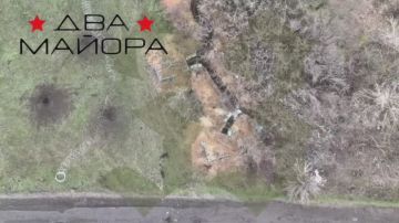Два майора: Восточнее Покровска (Красноармейска)