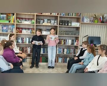 03.03 в МБУ "Свободненский СДК "совместно с библиотекой прошел патриотический час "Страницы книг расскажут о войне", посвященный 80-й годовщине Победы