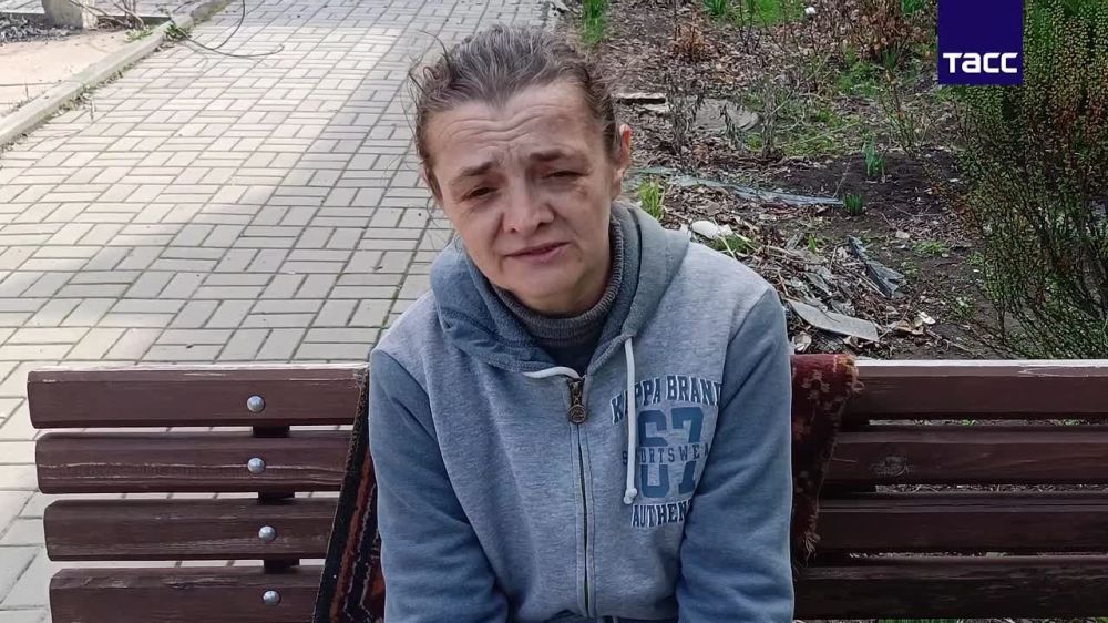 Расчеты БПЛА ВСУ несколько дней прицельно били по жителям во дворах их частных домов в Курахове ДНР, когда город находился под контролем Вооруженных сил Украины