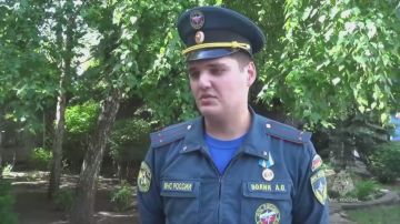 #ИМЕНА_ГЕРОЕВ_МЧС. Александр Волик – инспектор надзорной деятельности и профилактической работы в Ясиноватой