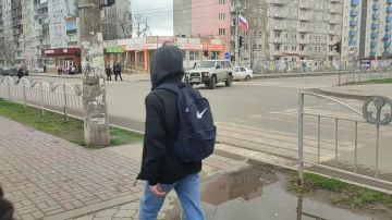 В Мариуполе вышла какая та пьянь на какую то акцию