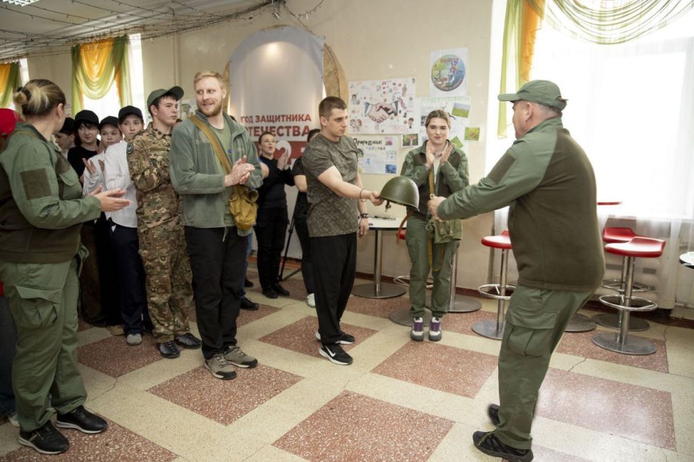 ������ - � 1943-� ���. ������� ������ ��������� ������� ����� ��������� �������, ������� ���������� ���������� ��������� ����� �6 � ��������� ������� ������ ��������� ������ ���