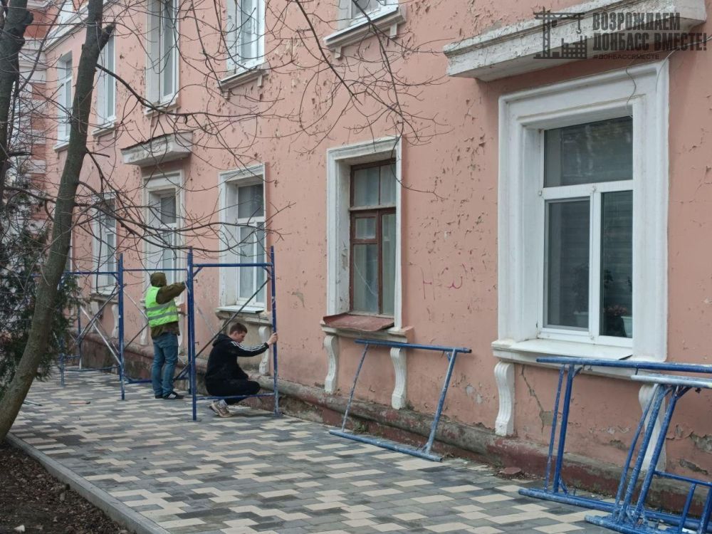 Игорь Лызов: Силами Приамурья будет отремонтирован многоквартирный жилой дом в Амвросиевке