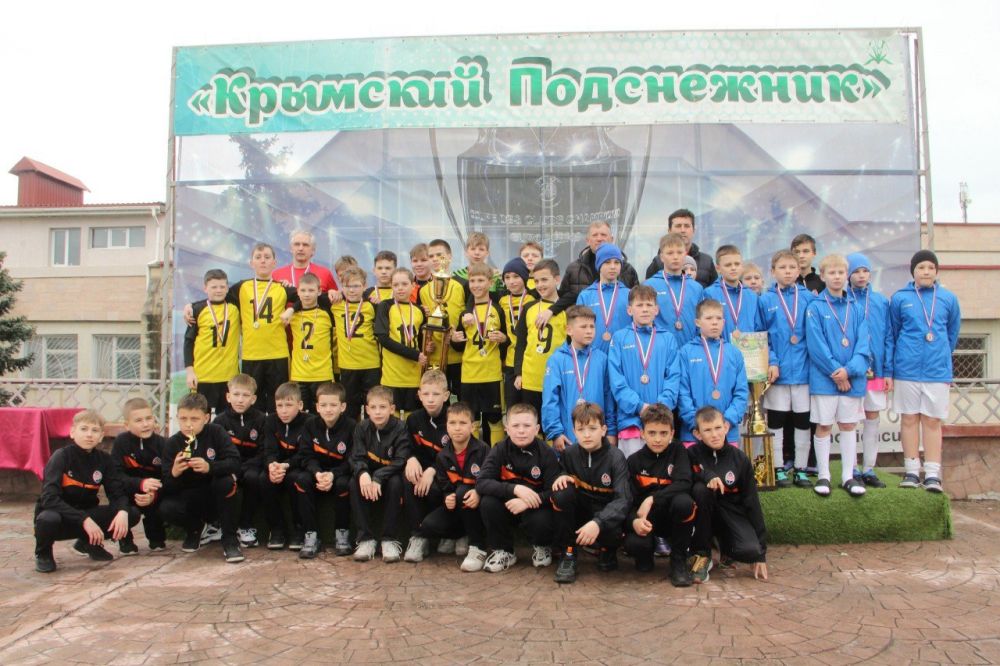 Юные футболисты Ждановки приняли участие в турнире по футболу «Крымский подснежник—2025»