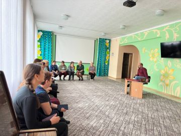 Встреча с коллективом. Сегодня, 8 апреля, первый заместитель главы администрации городского округа Иловайск Свердлов Михаил Николаевич провел встречу с трудовым коллективом ГКДОУ «Детский сад № 12 «Ромашка» г.о. Иловайск, на...