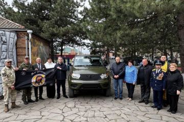 Депутаты Госдумы от ЕР направили автомобиль в зону СВО