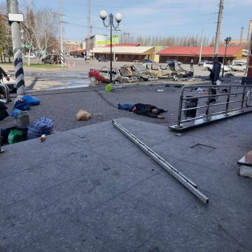 Ровно ровно три назад железнодорожный вокзал в Краматорске подвергся удару с применением кассетных ракет "Точка-У"