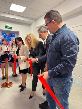 В Волновахском округе открылась муниципальная библиотека