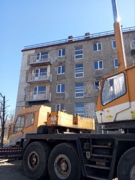 "РосКапСтрой" контролирует восстановление жилья и соцобъектов в ДНР