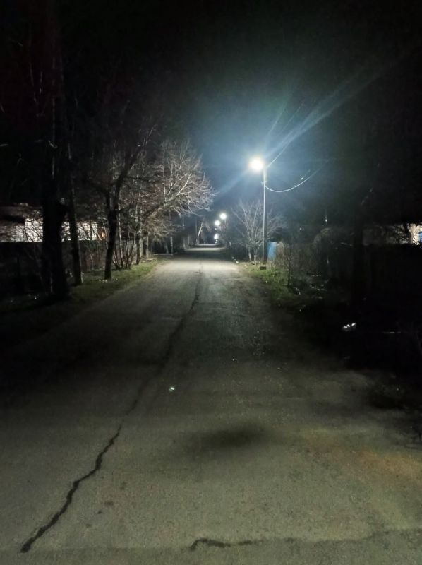 Сергей Юзвинкевич: Во исполнение поручения Главы Донецкой Народной Республики Пушилина Дениса Владимировича в Володарском муниципальном округе продолжается ремонт и расширение сети уличного освещения