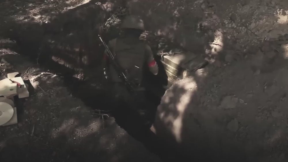 Игорь Мартынов: #присоединяйсякСВОим. Подробности на сайте службапоконтракту.рф и по телефону 117