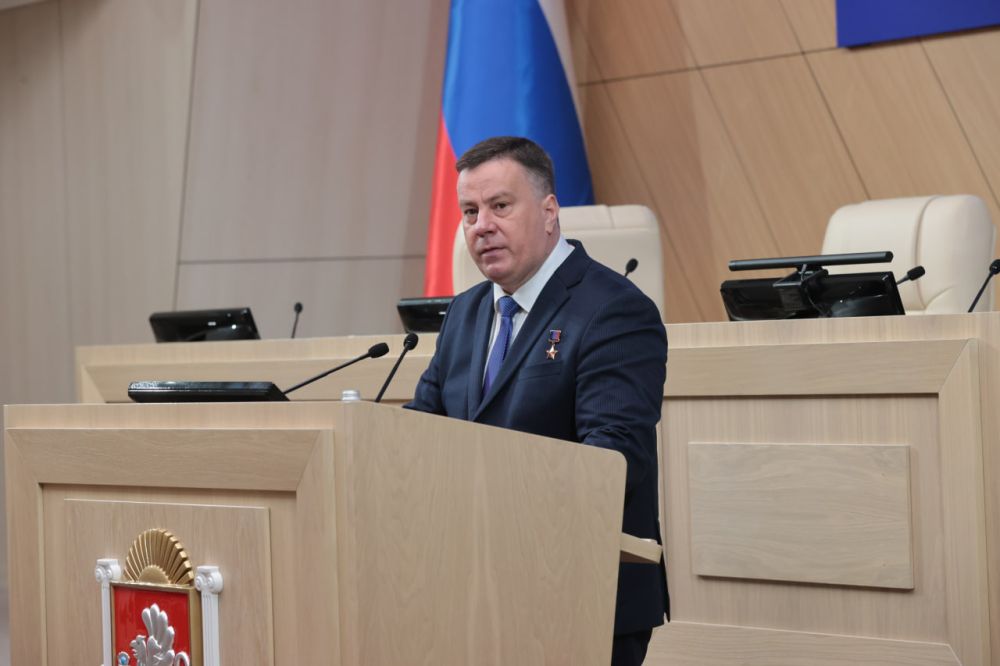 Константин Кузьмин рассказал о состоянии законодательства ДНР на семинаре в Крыму