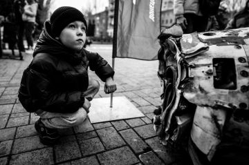 Денис Григорюк: Мальчик и ракета ATACMS. Донецк, Россия