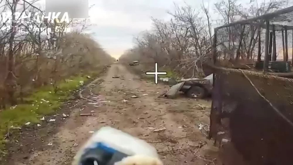 Дрон на оптоволокне подловил украинский Мййу в селе Богатырь на Кураховском направлении